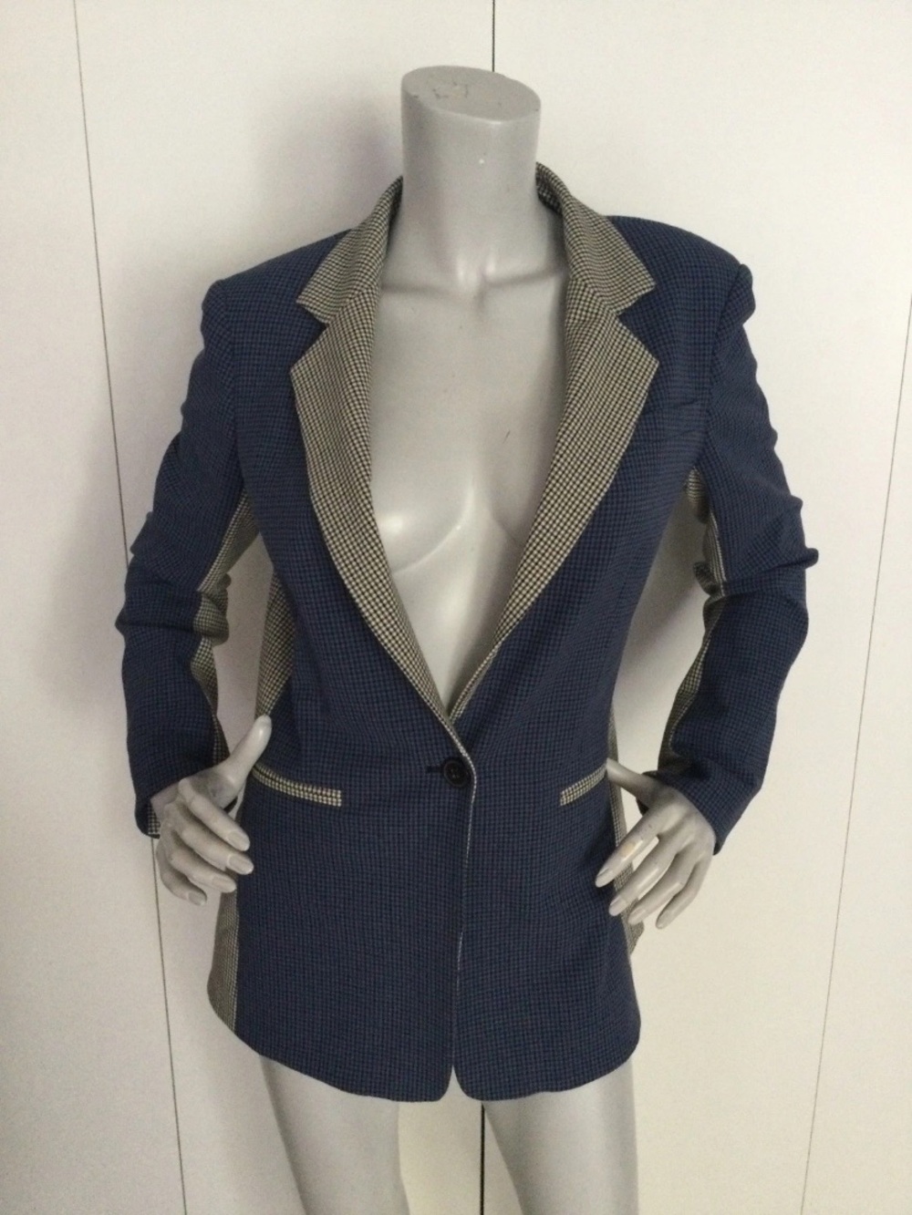 Derek Lam 10 Crosby Plaid Blue/Black/Gray Jacket Size 8